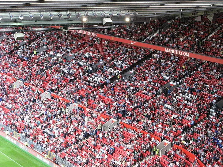 Cận cảnh khán đài Sir Alex Ferguson của sân vận động Old Trafford