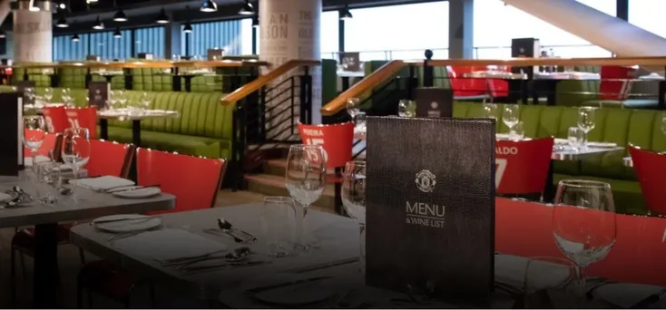 Không gian sang trọng của khu vực khách sạn VIP tại Old Trafford