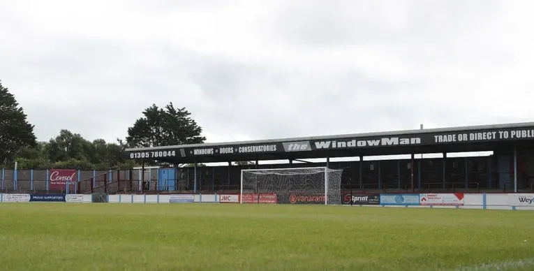 Khu vực khán đài dành cho cổ động viên đội khách tại Bob Lucas Stadium
