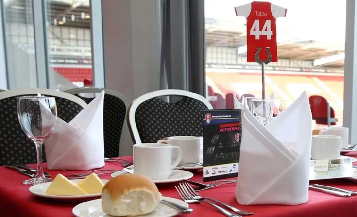 Khu vực tiếp đón khách VIP tại New York Stadium của Rotherham United