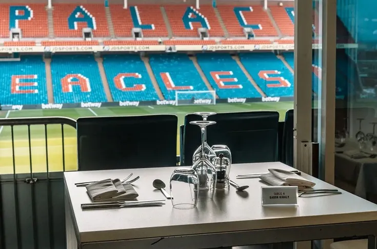 Khu vực tiếp đón sang trọng và hiện đại tại Selhurst Park
