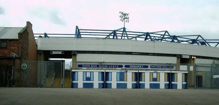 Lối vào Tilton Road của sân vận động St. Andrew's, nơi chào đón người hâm mộ Birmingham City