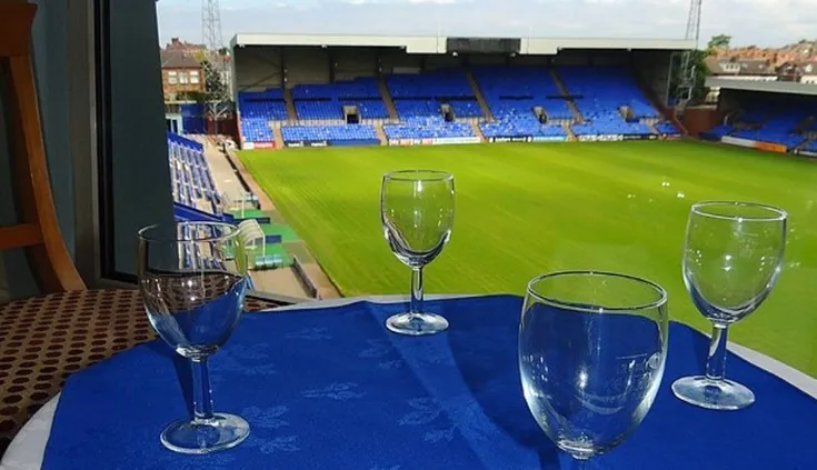Phòng khách sạn tại Prenton Park