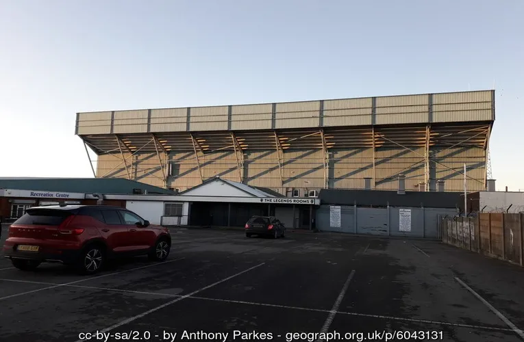Prenton Park: Toàn cảnh bên ngoài sân vận động