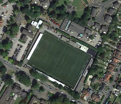 Toàn cảnh sân vận động Envirovent Stadium của Harrogate Town tại giải Bóng đá Anh