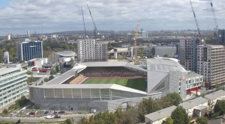Toàn cảnh sân vận động Gtech Community, tổ ấm mới hiện đại của Brentford FC