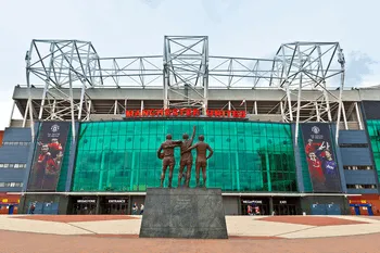 Toàn cảnh sân vận động Old Trafford, biểu tượng của Manchester United